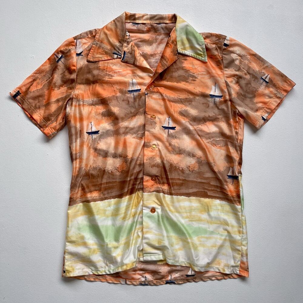 Vtg 70s Satin Ocean Sailboat Landscape Button Up Disco Shirt / Sz M/L Retro